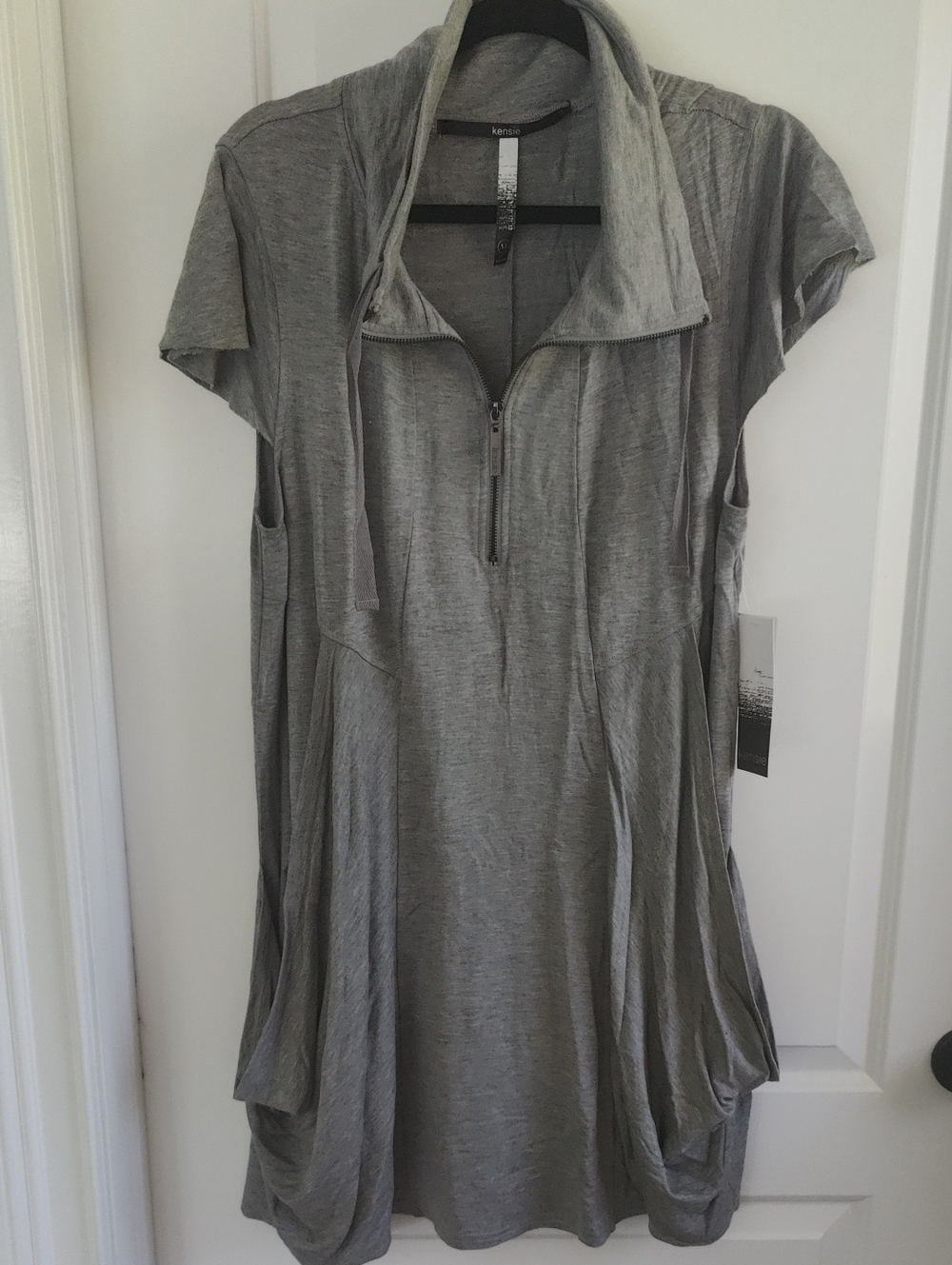 Kensie Women’s Grey Short-Sleeve Dress NWT